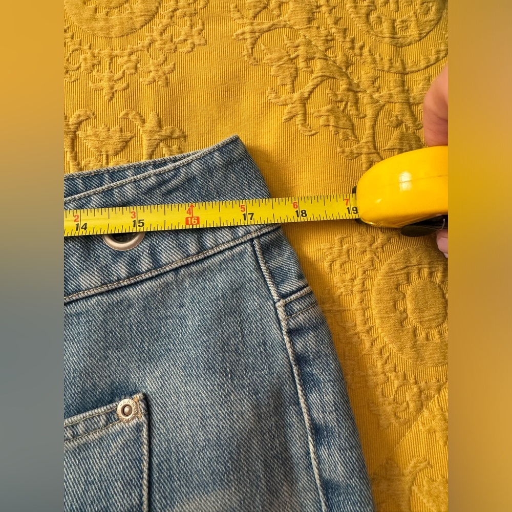 Vintage! Newport News Jeanology Collection. - Picture 3 of 9